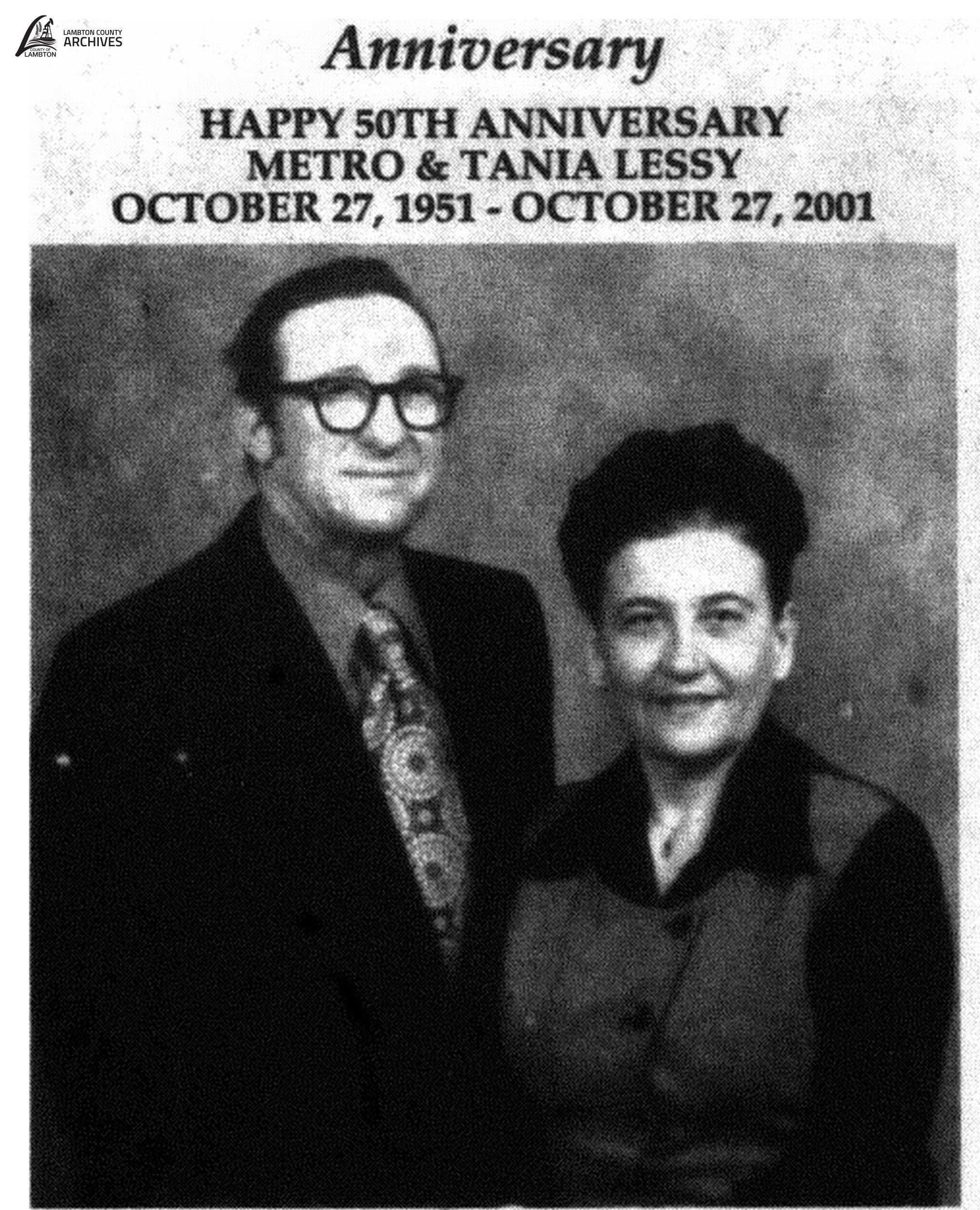 Metro and Tania - The Observer, Sarnia, On - 27 Oct  2001